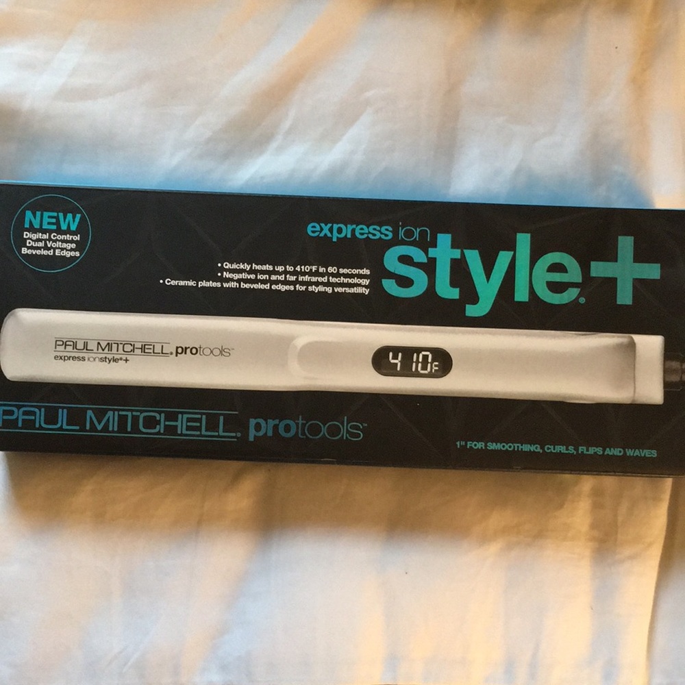 Paul Mitchell hair straightener